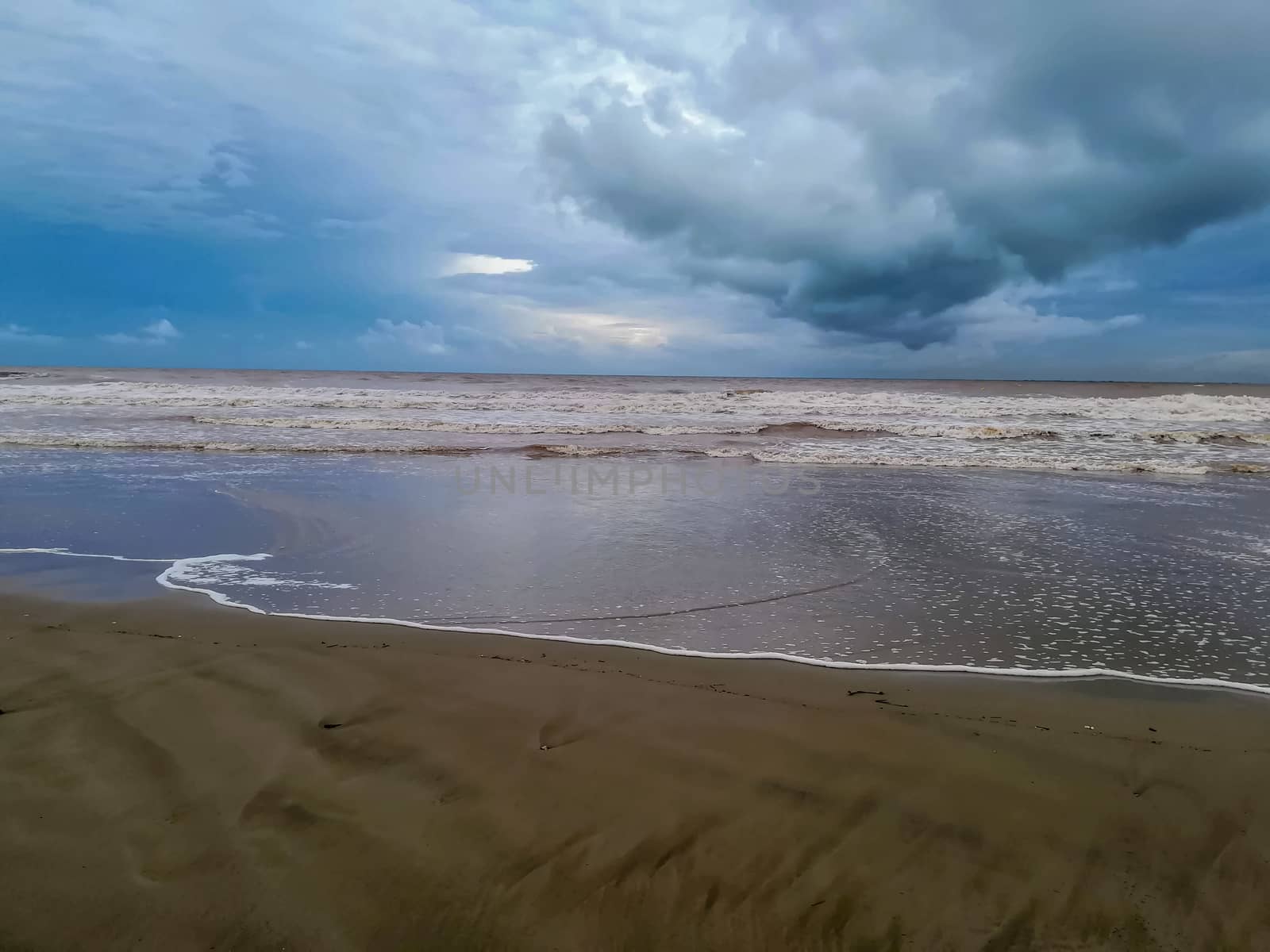 Fine sand beach bathed by the waters of the Mediterranean Sea by Barriolo82