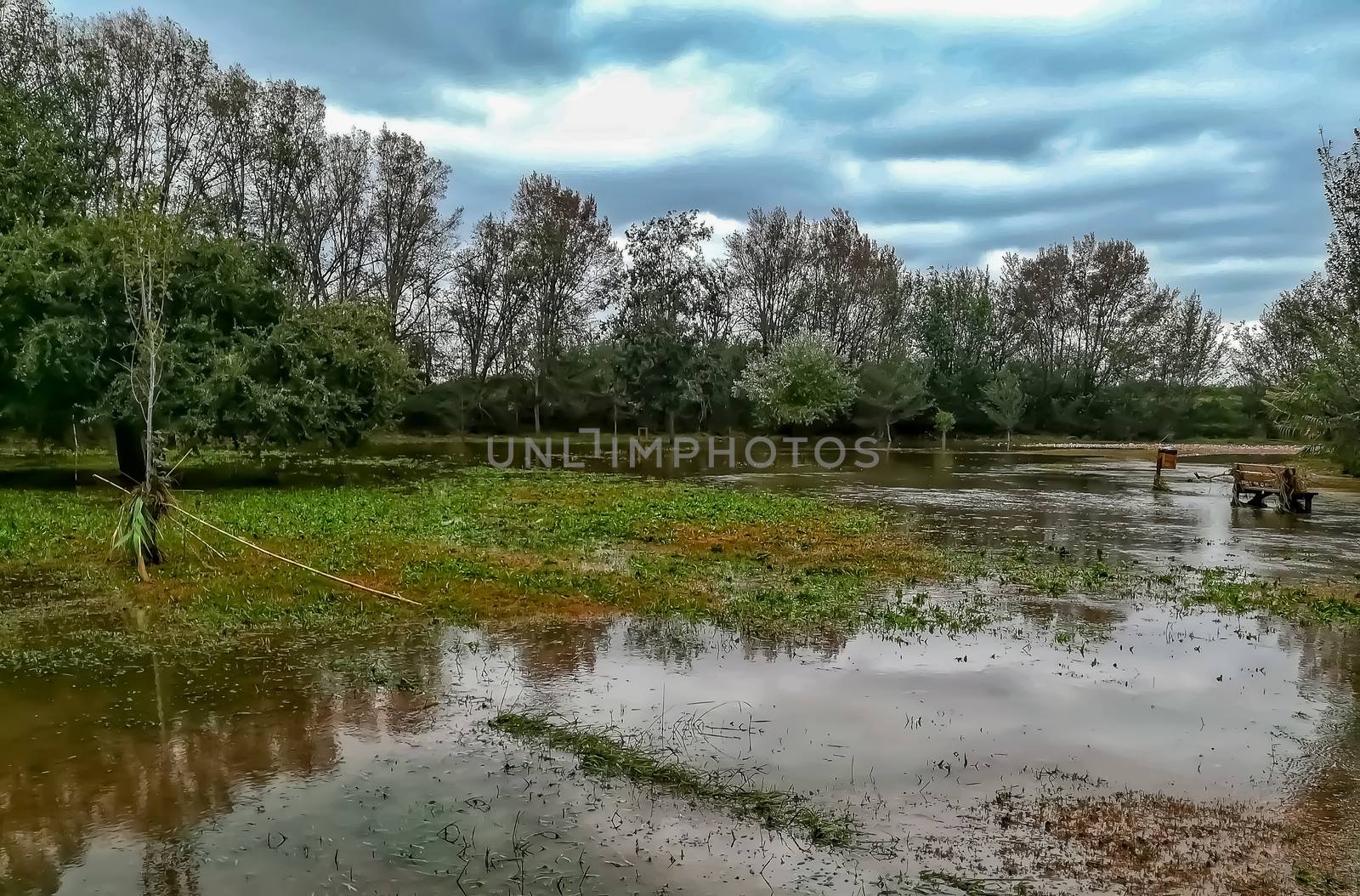 Park flooded by the flood of the Ana river by Barriolo82