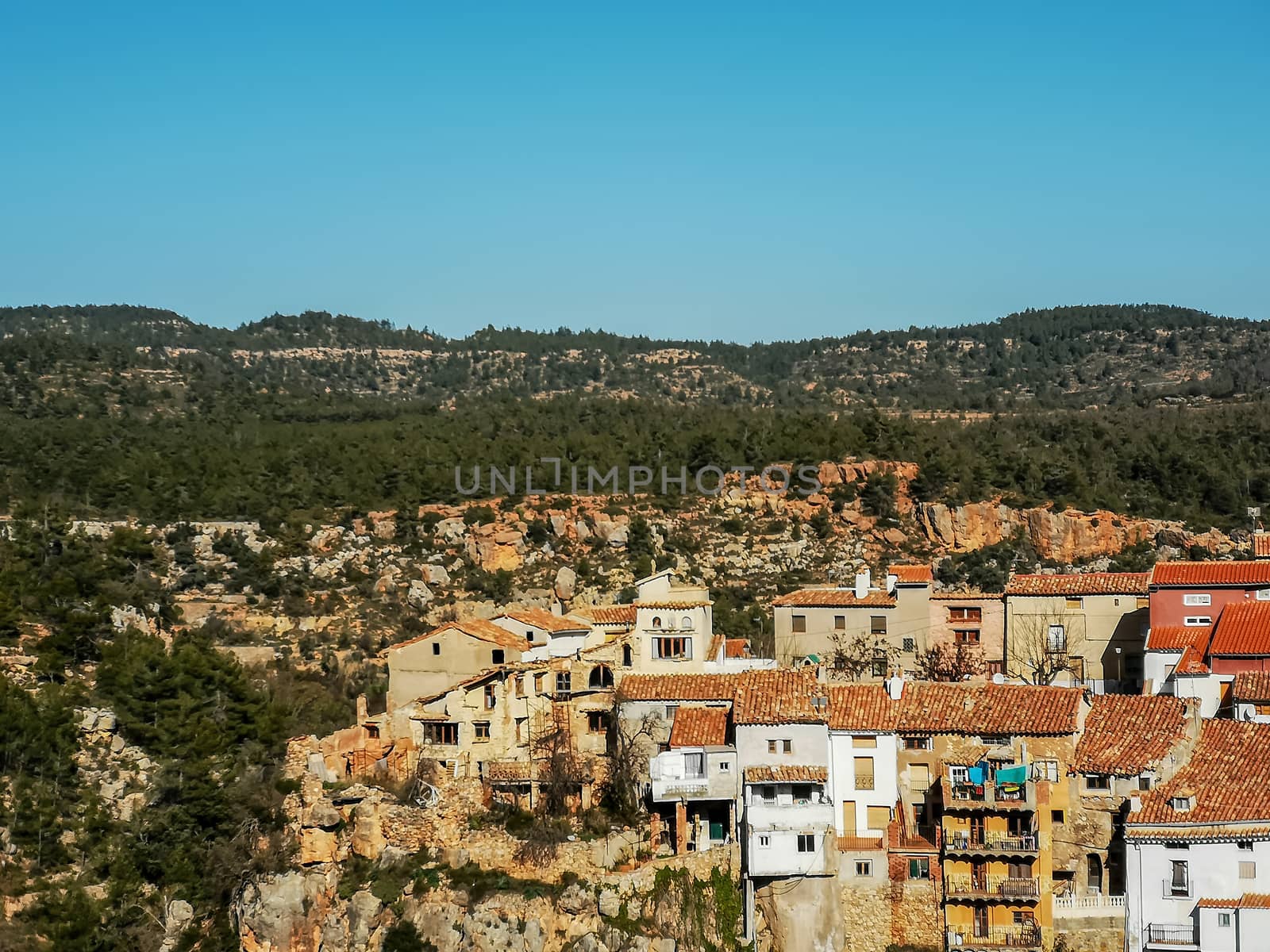 Hanging houses in ruins in Fuente de la Reina