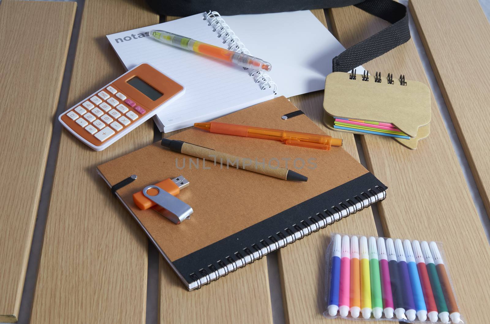 Utensils for the return to school, notebooks, pens and markers