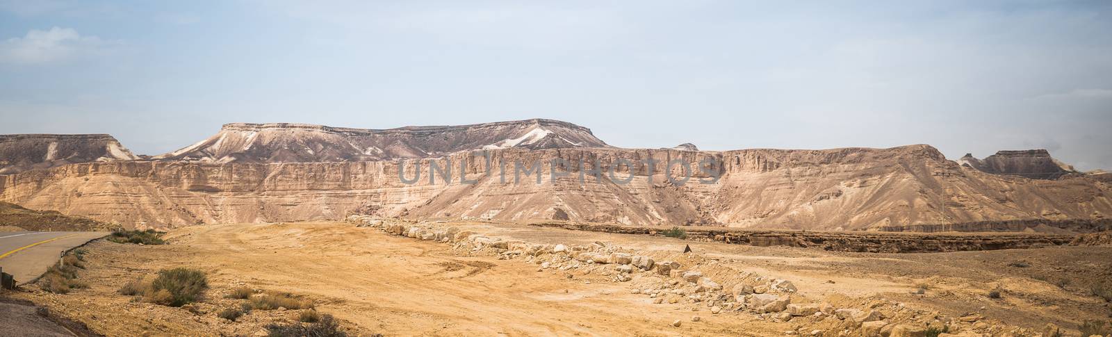 the negev desert in the south of israel near the egypt border