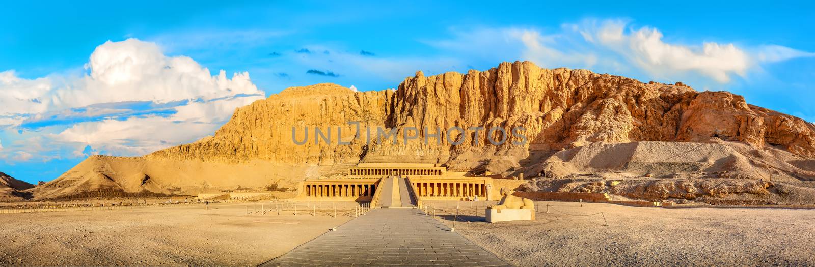 Temple of Hatshepsut by Givaga