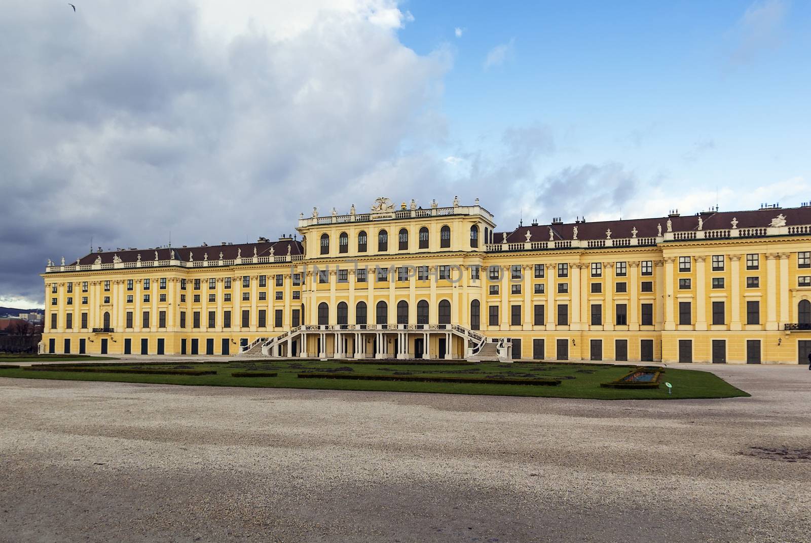 Schonbrunn Palace is a former imperial Rococo summer residence in modern Vienna, Austria.