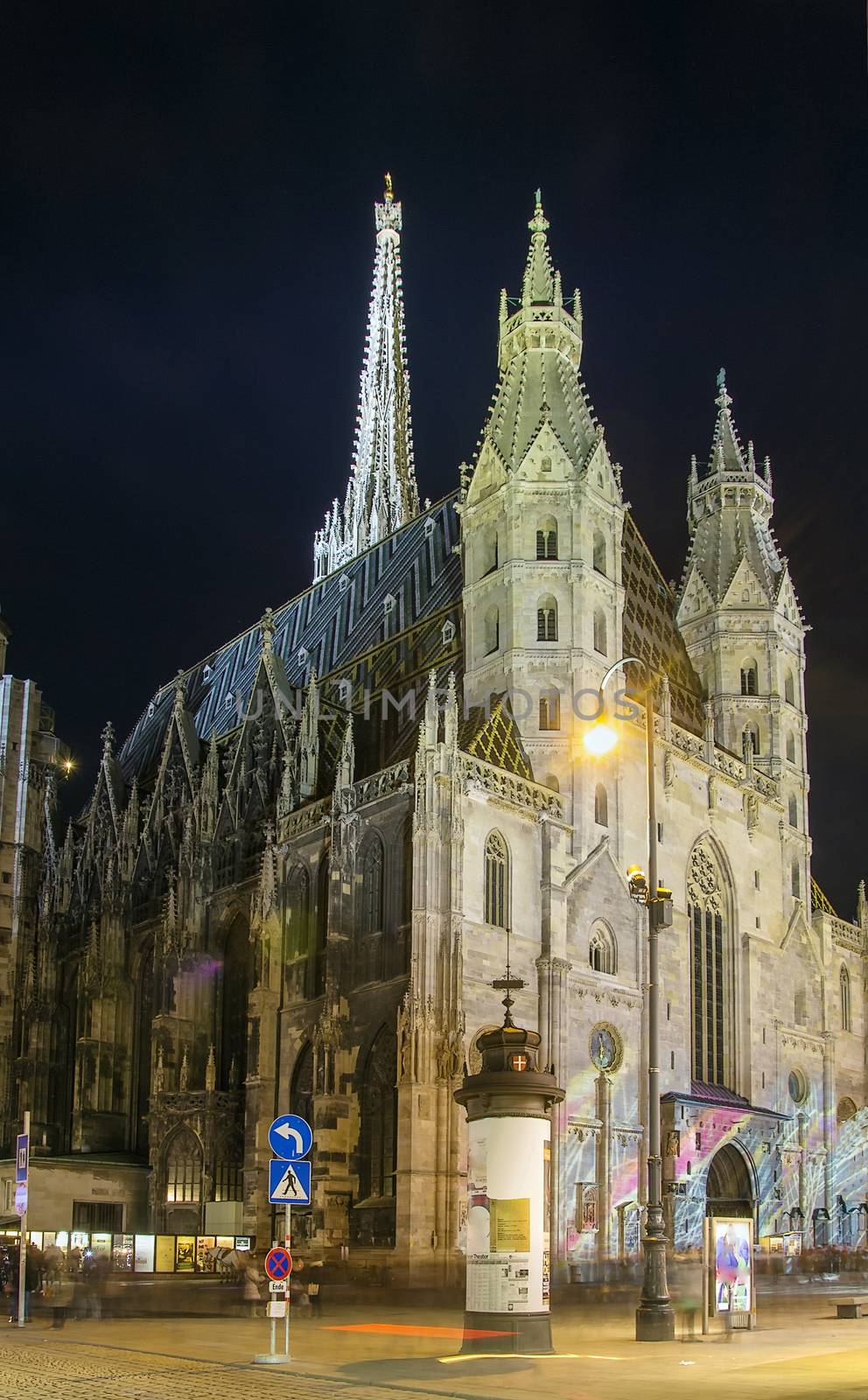 St. Stephen's Cathedral, Vienna by borisb17