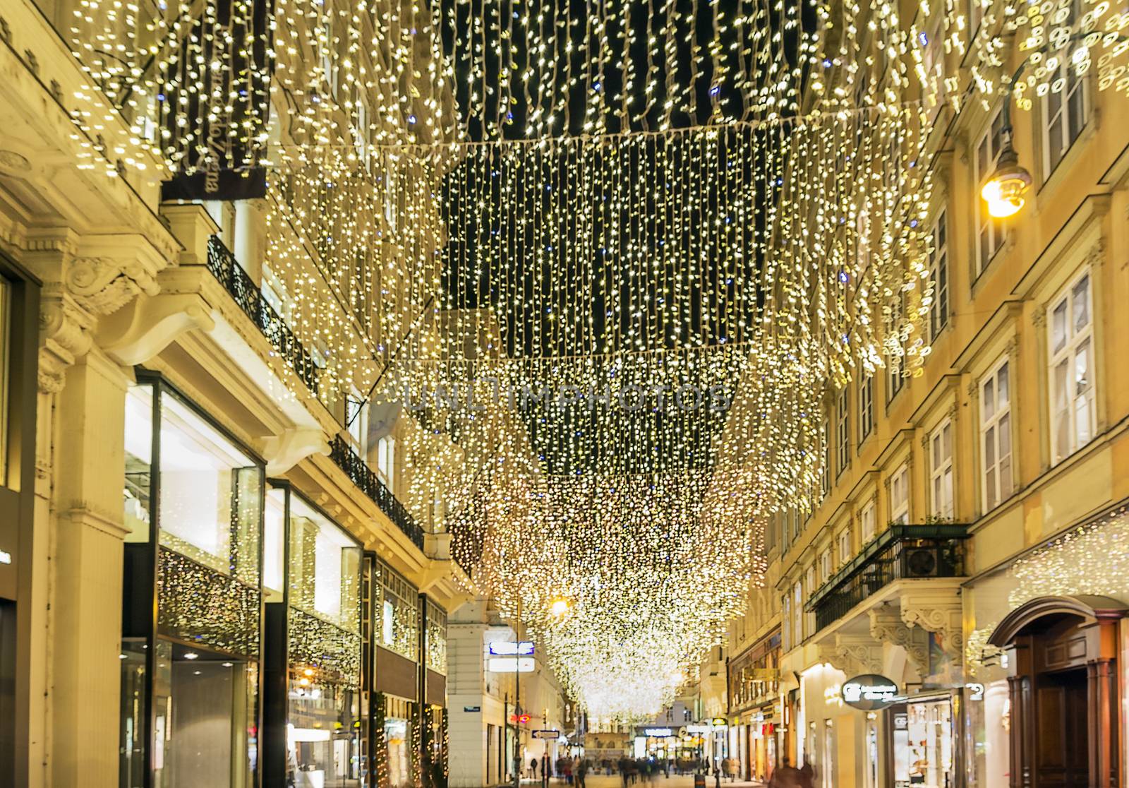 a street in the Centre of Vienna in the evening before Christmas