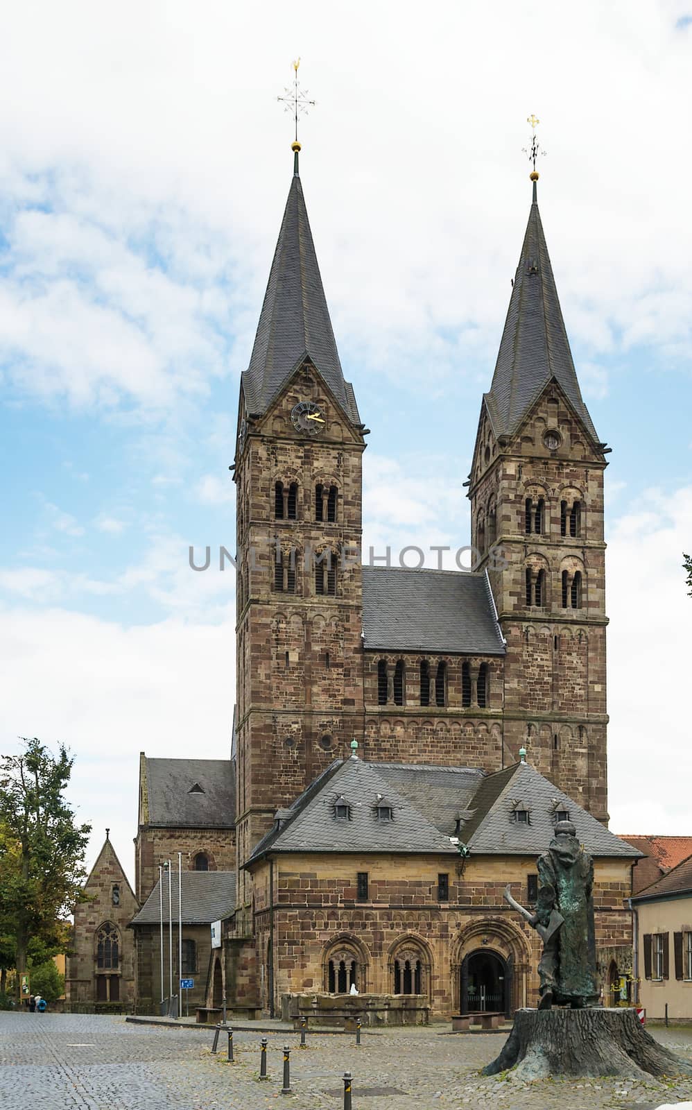 Fritzlar Cathedral, Germany by borisb17