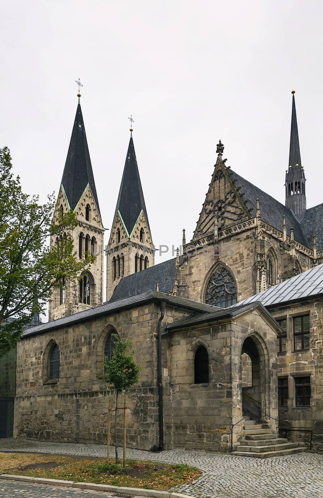 elegant gothic St. Sephan cathedral, following French models, was was built in the 1230s, Halberstadt, Germany