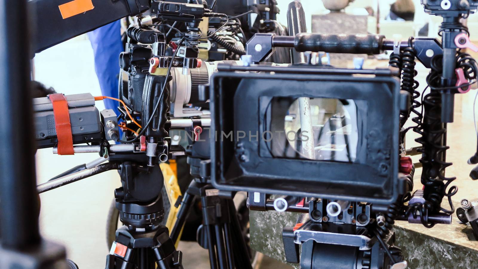Professional camera equipment, Film production crew