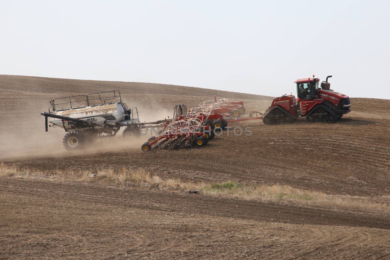 Seeding in Saskatchewan drought conditions Agriculture Canada