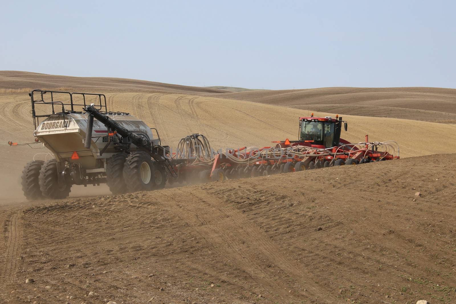 Seeding in Saskatchewan drought conditions Agriculture Canada