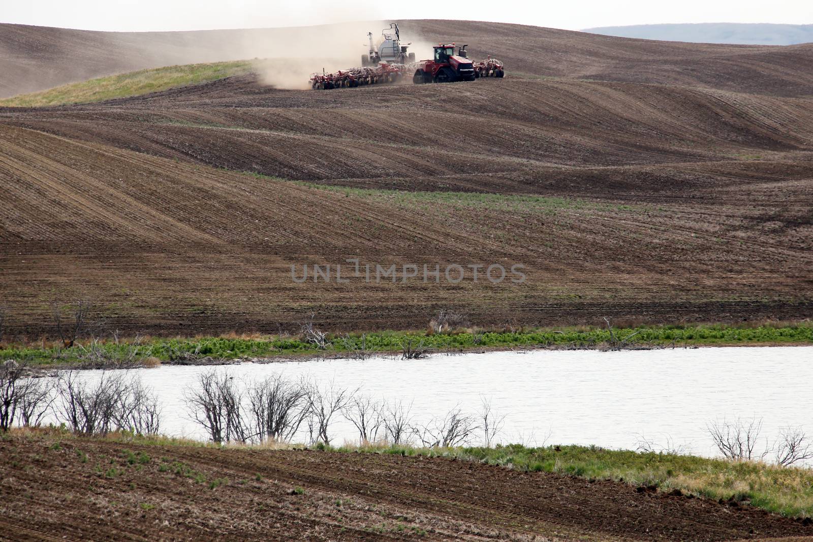Seeding in Saskatchewan drought conditions Agriculture Canada