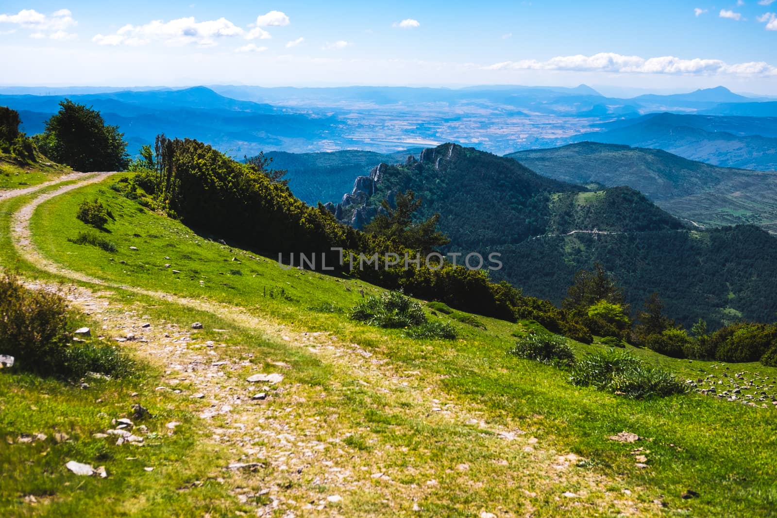 Green fields, mountains and beautiful valeys from this nice point of view in Santo Domingo, Longas, Spain