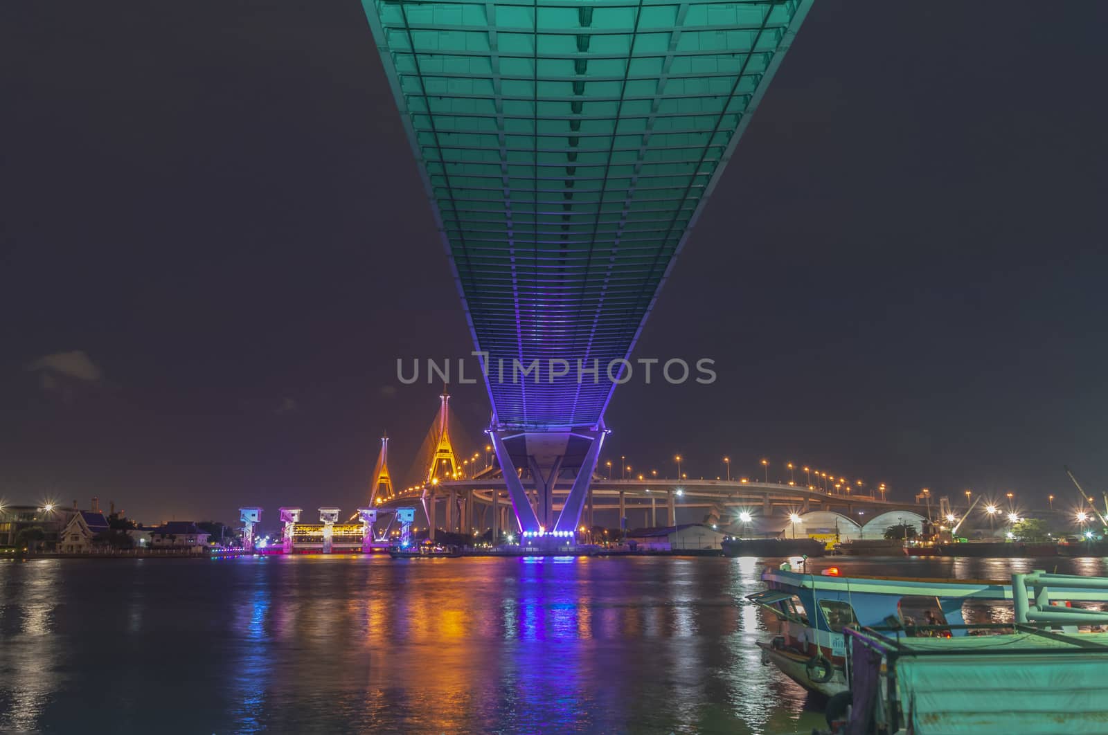 Bhumibol Bridge, Chao Phraya River Bridge. Turn on the lights in many colors at night.