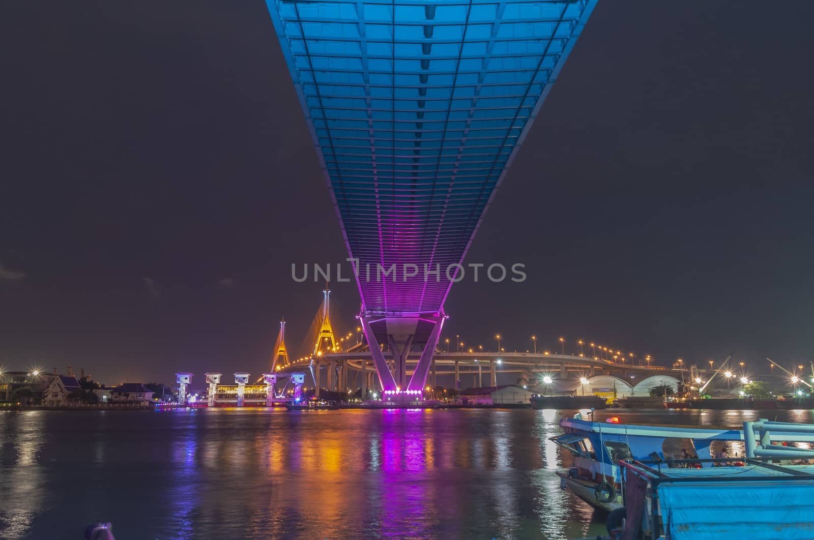 Bhumibol Bridge, Chao Phraya River Bridge. Turn on the lights in many colors at night.