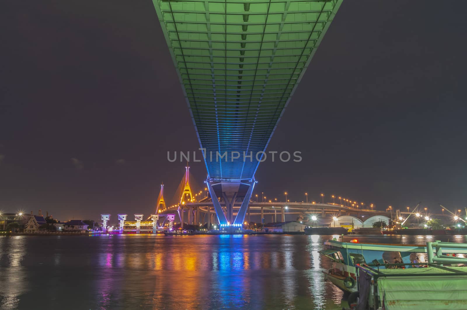 Bhumibol Bridge, Chao Phraya River Bridge. Turn on the lights in many colors at night.