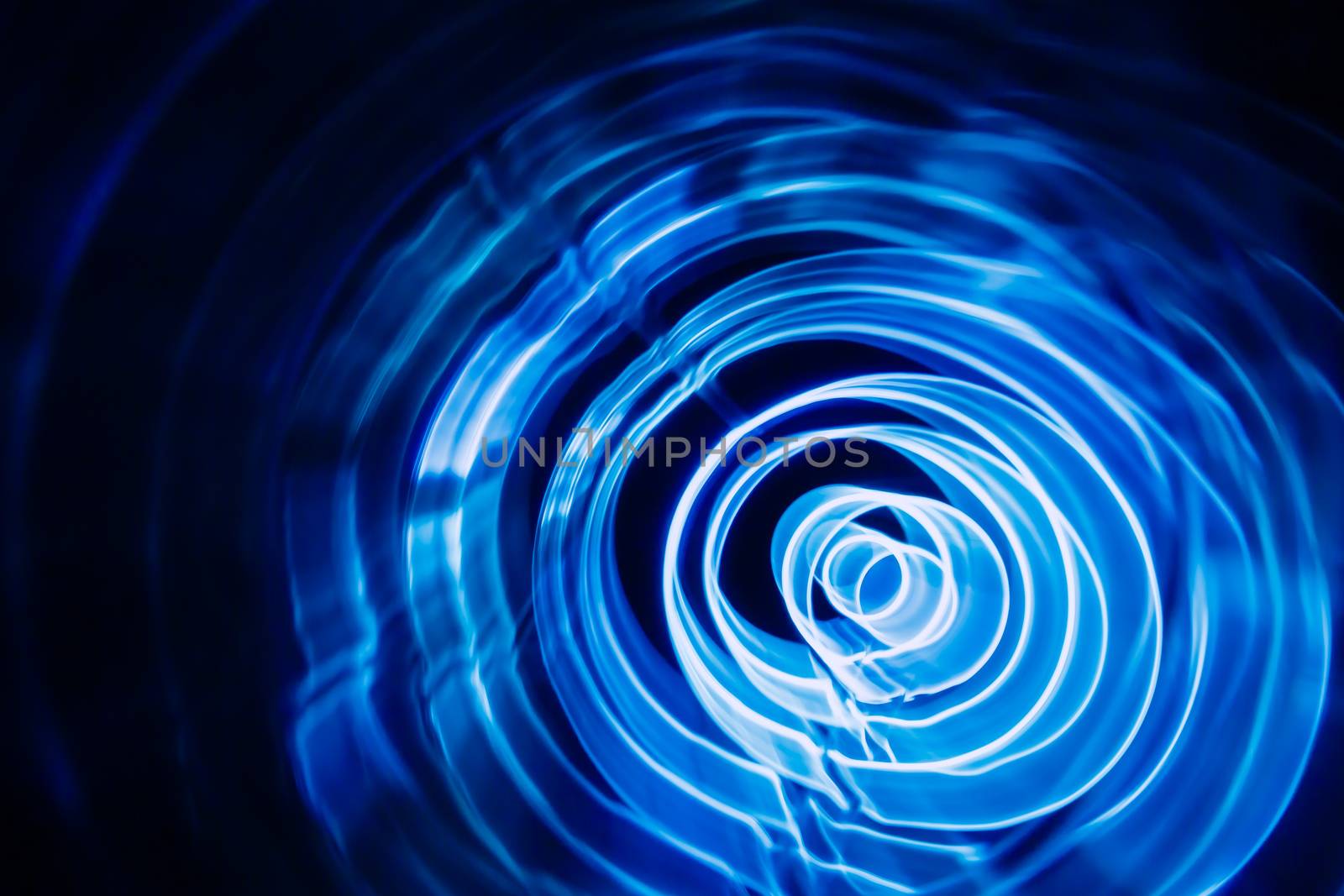 Sound waves in the visible blue color in the dark