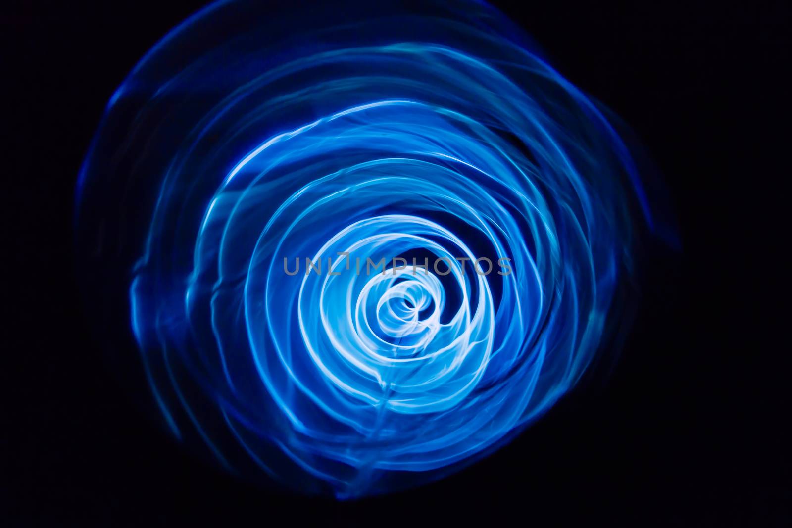 Sound waves in the visible blue color in the dark