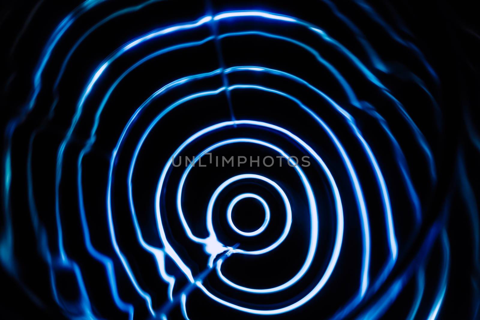 Sound waves in the visible blue color in the dark