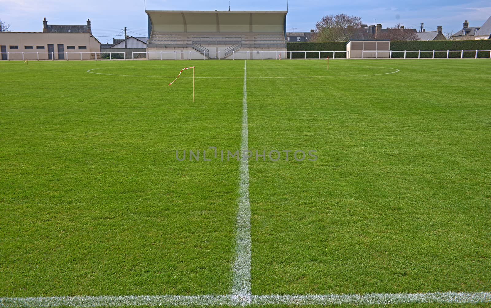 View on the middle of an empty football field