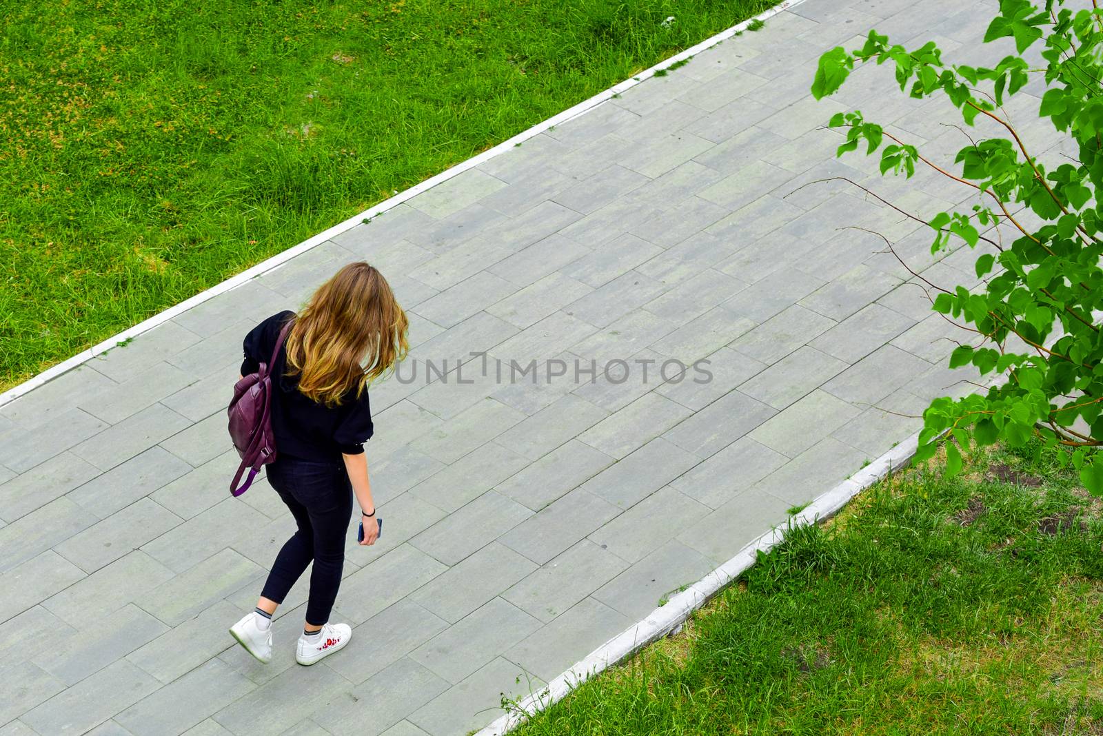 people walks on a summer day by alexandr_sorokin