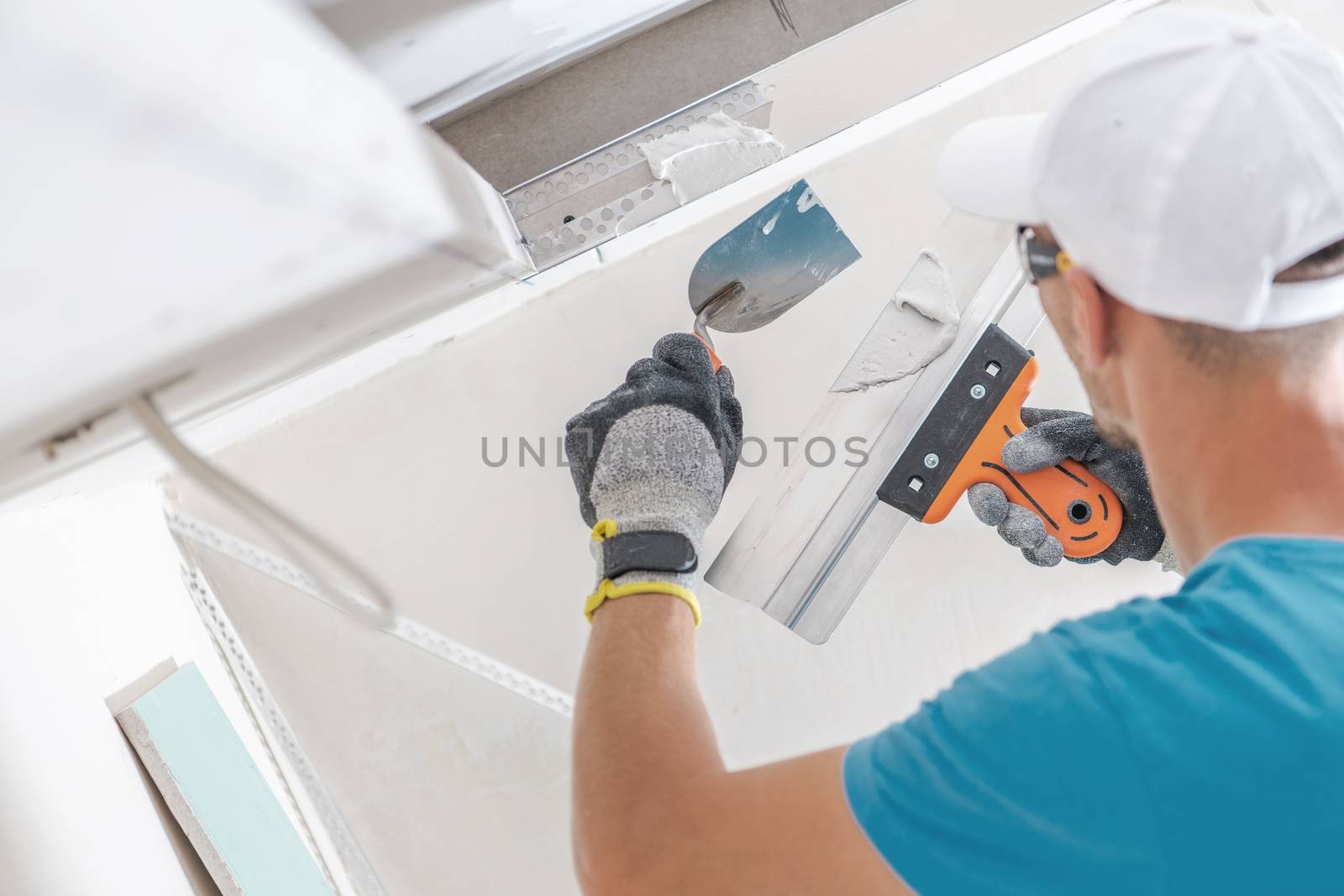 Building Drywall Ceiling by welcomia