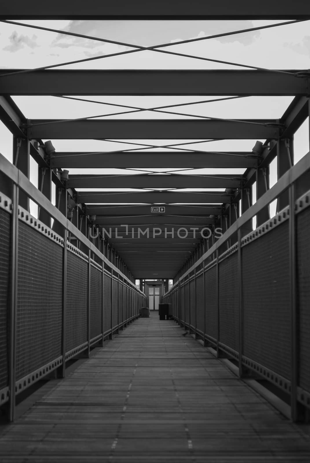 A black and white symmetrical walkway