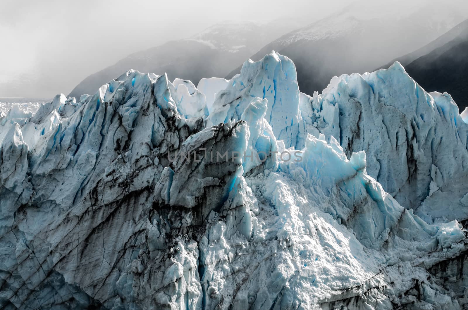 Perito Moreno glacier peaks bathed in beautiful sun light