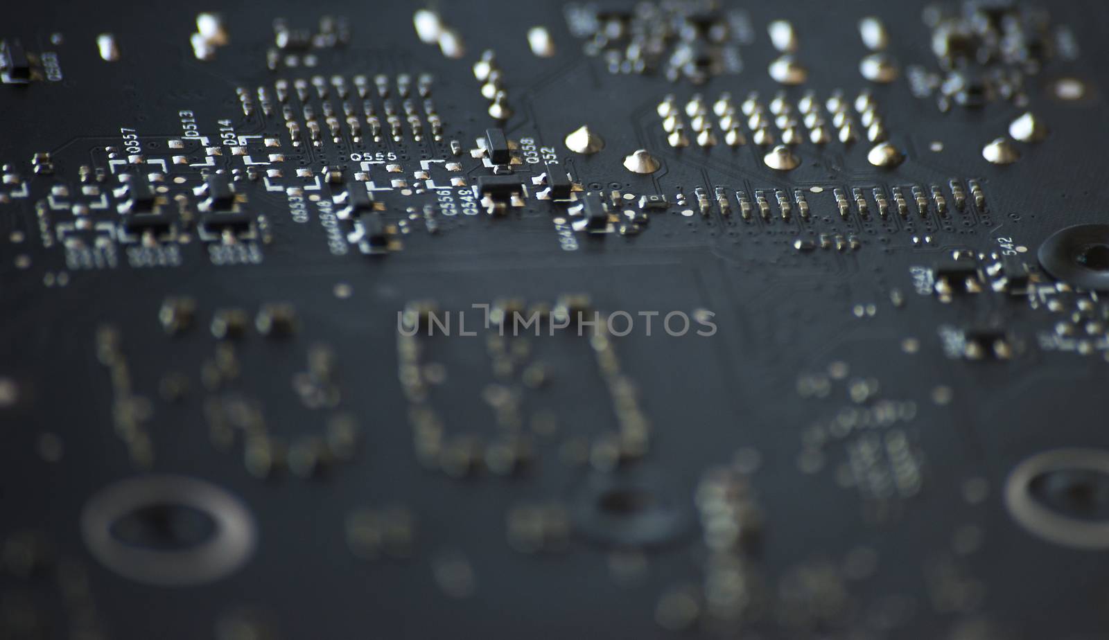 Electronic micro circuit by butenkow