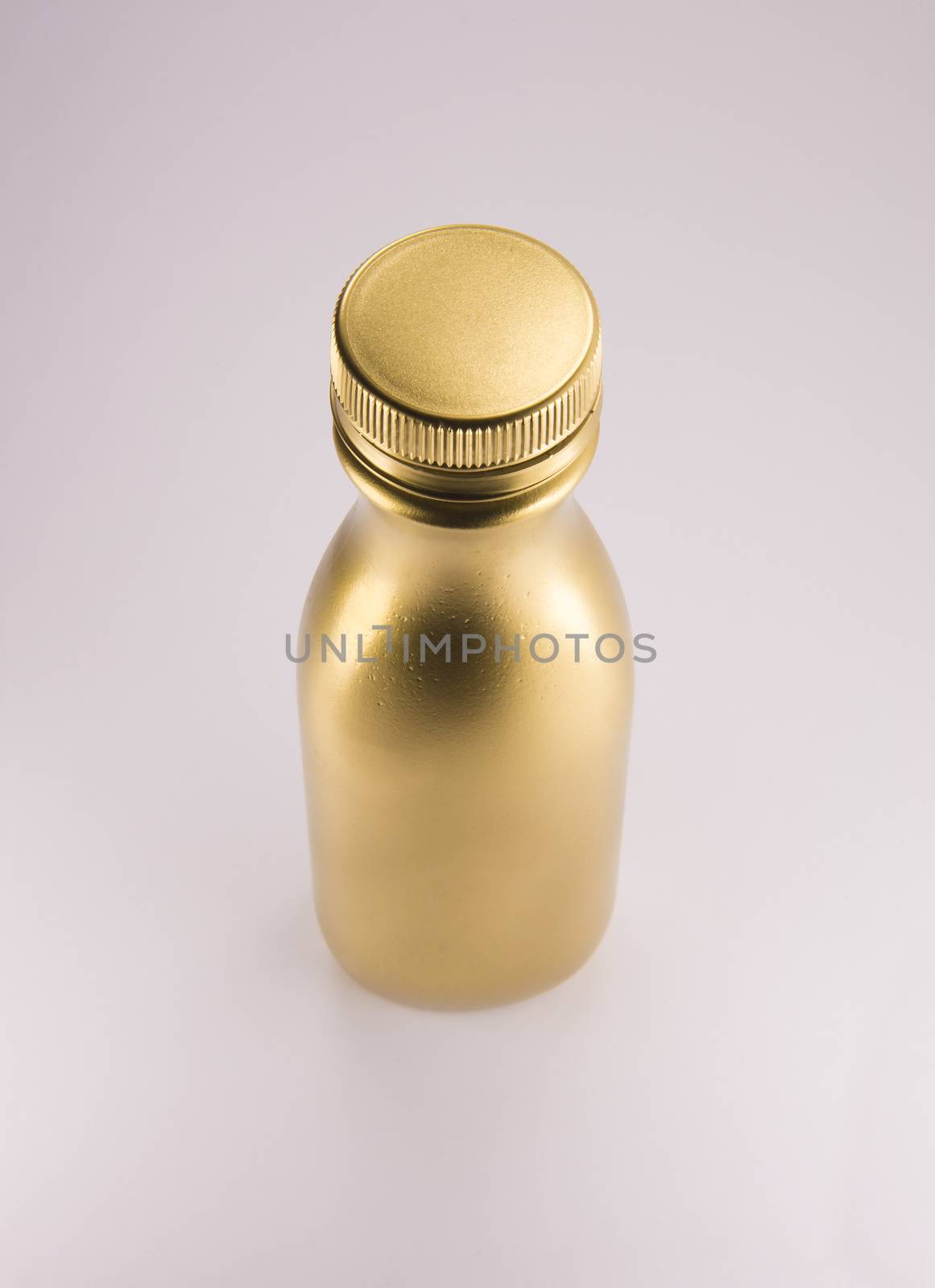 Gold plastic bottle by butenkow