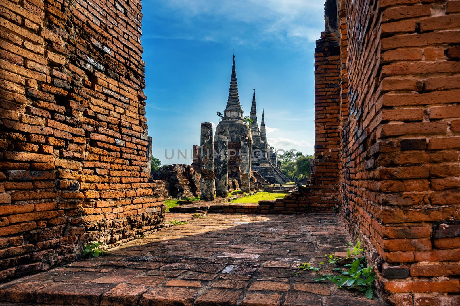 Wat Phra Si Sanphet temple in Ayutthaya Historical Park, Ayutthaya Province, Thailand. UNESCO world heritage. by gutarphotoghaphy