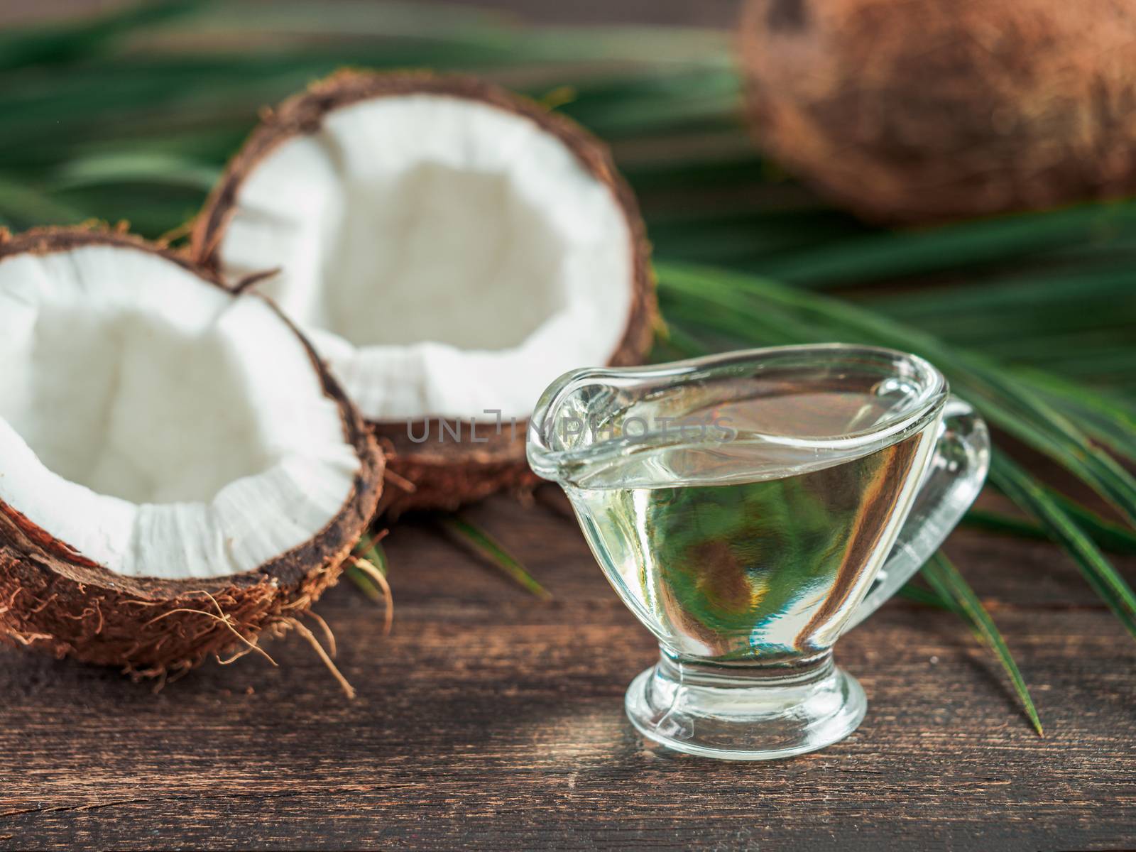 Liquid coconut MCT oil by fascinadora