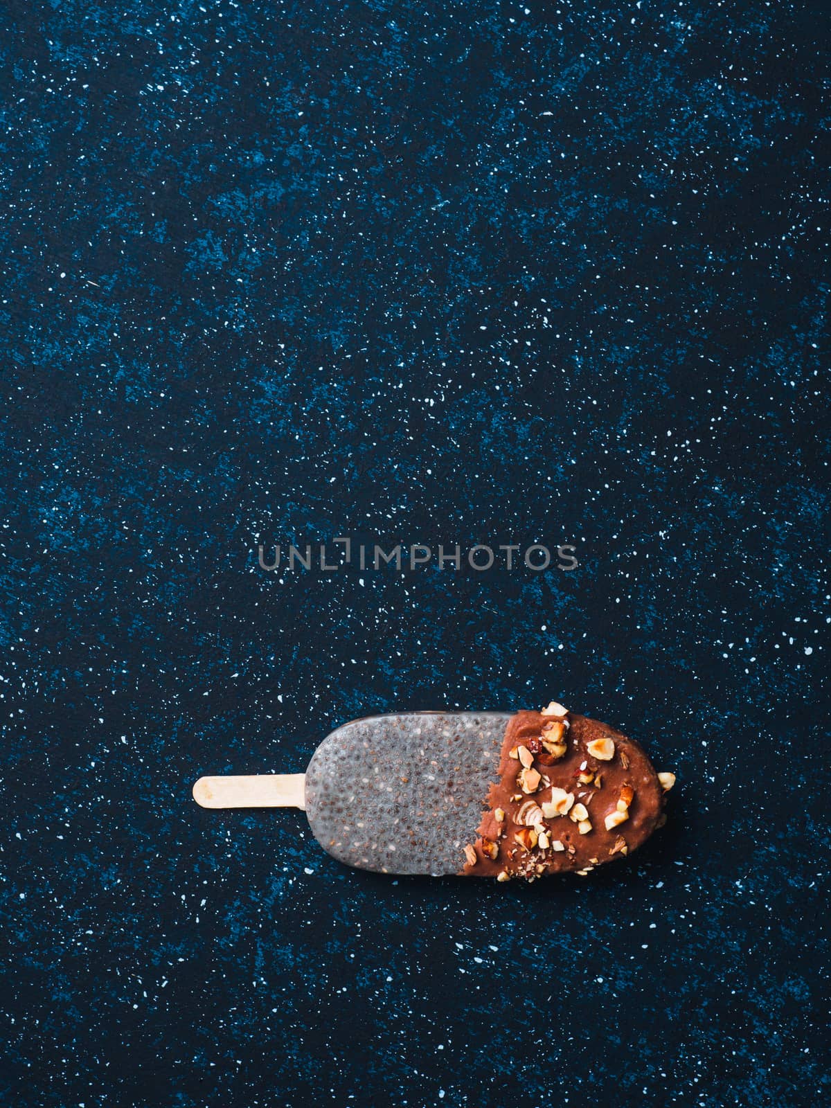 Chia popsicle with chocolate and nuts by fascinadora