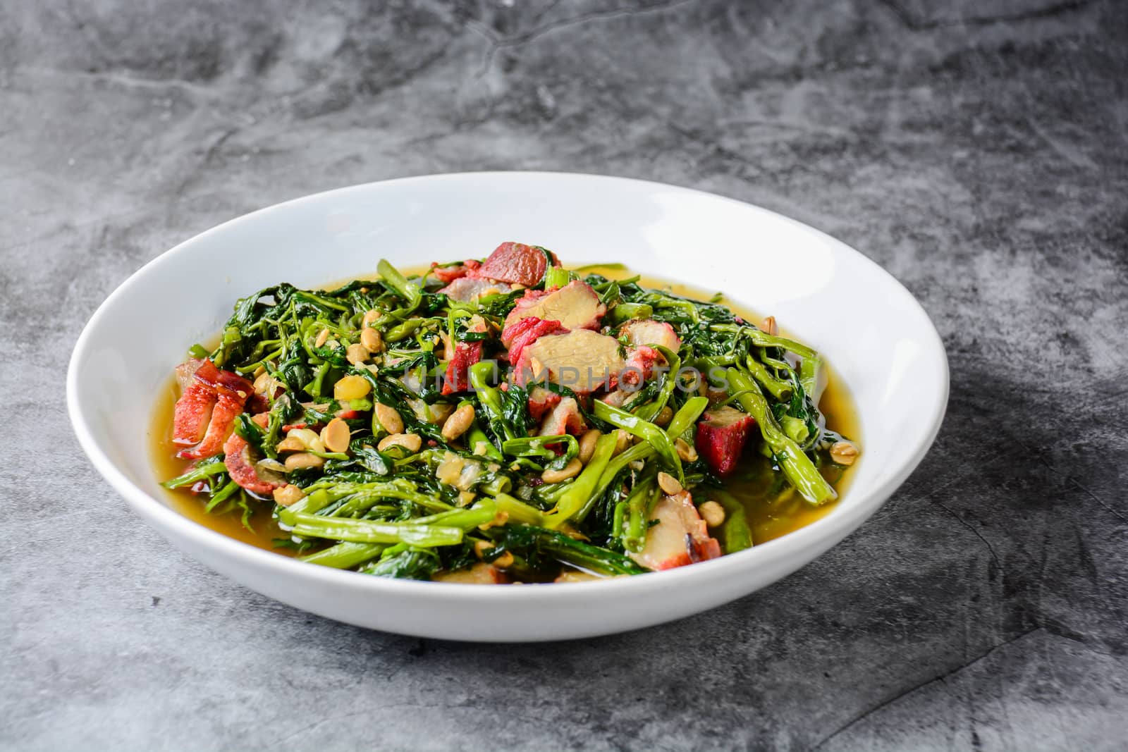 Fried water spinach with barbecued red pork
