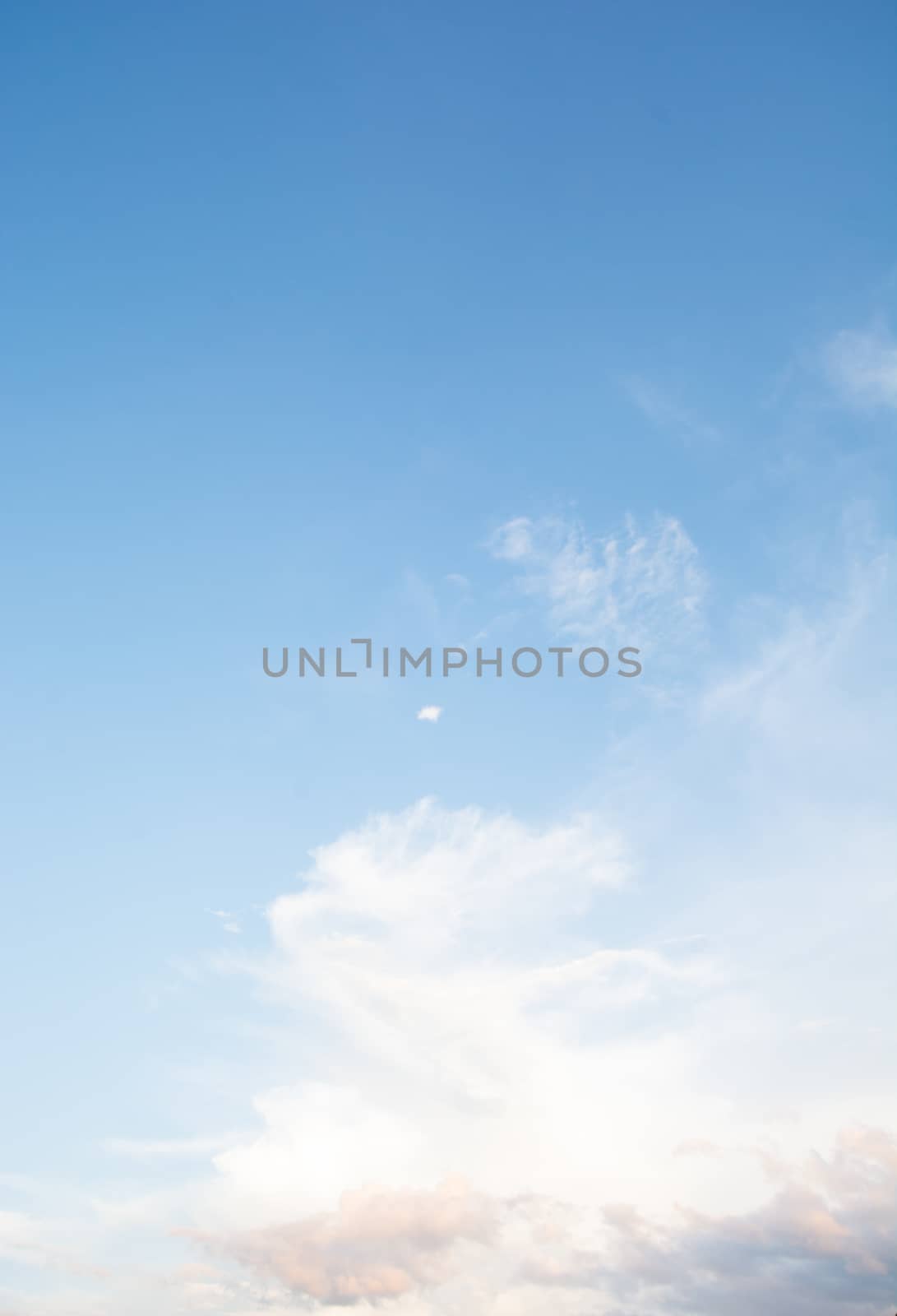 Clouds in blue sky in a clear day by yuiyuize