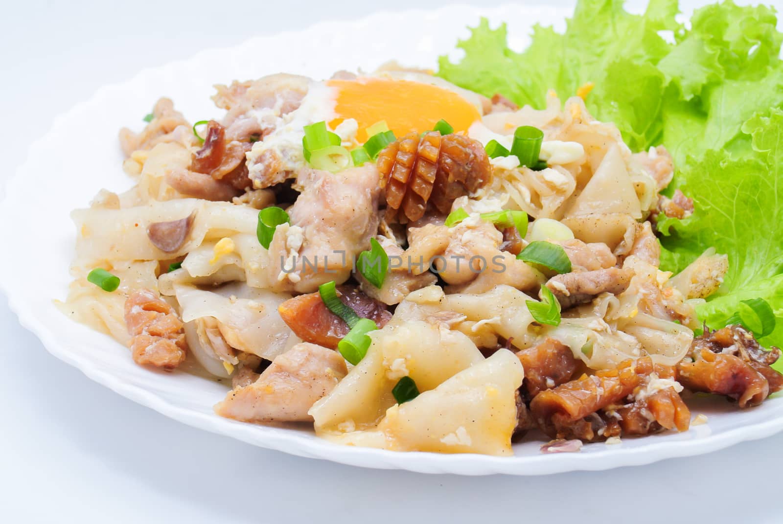 Stir-fried Fresh Rice-flour Noodles With Chicken And Egg, This e by yuiyuize