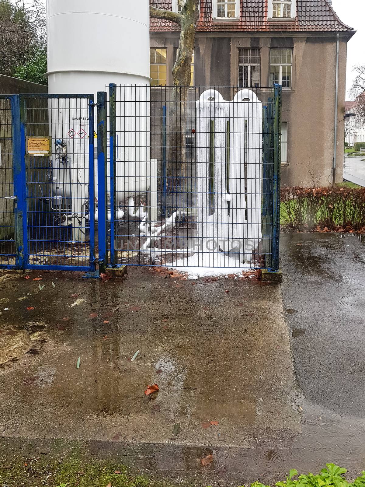 Icy oxygen tank at a hospital