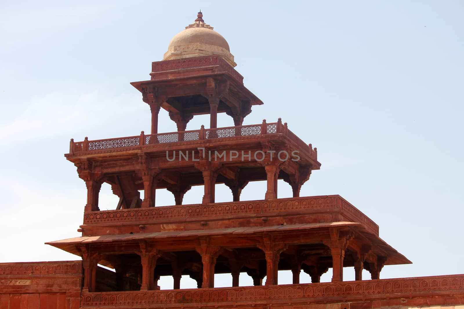 The beautiful architecture of the Fatehpur Sikri fort in India.