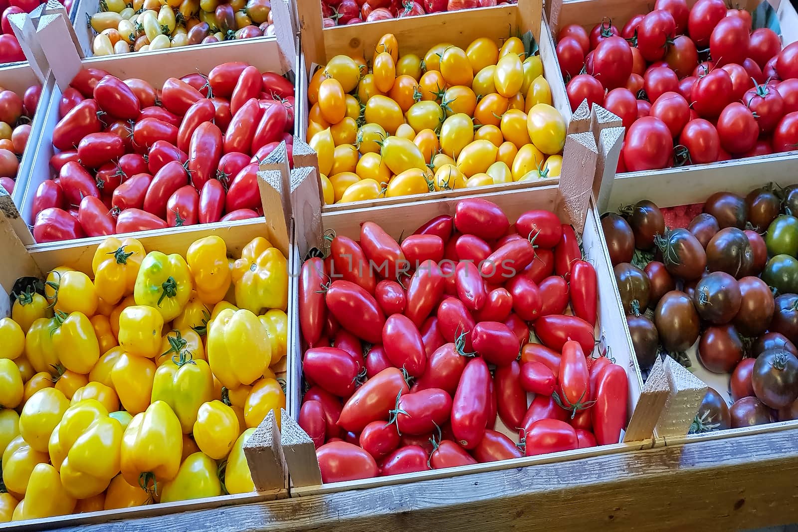 Organic fresh tomatoes     by JFsPic