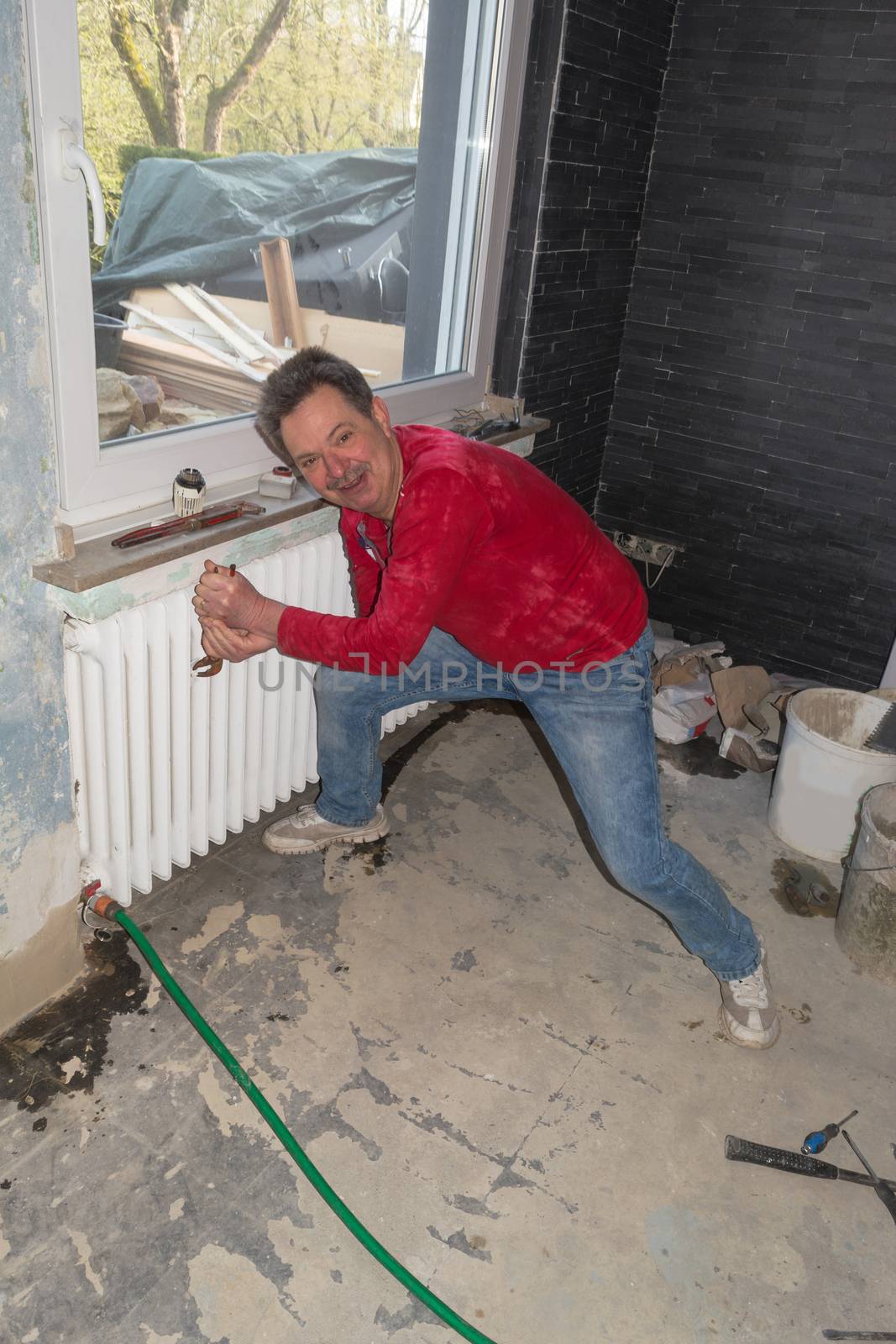 Dismantling of an old central heating  by JFsPic