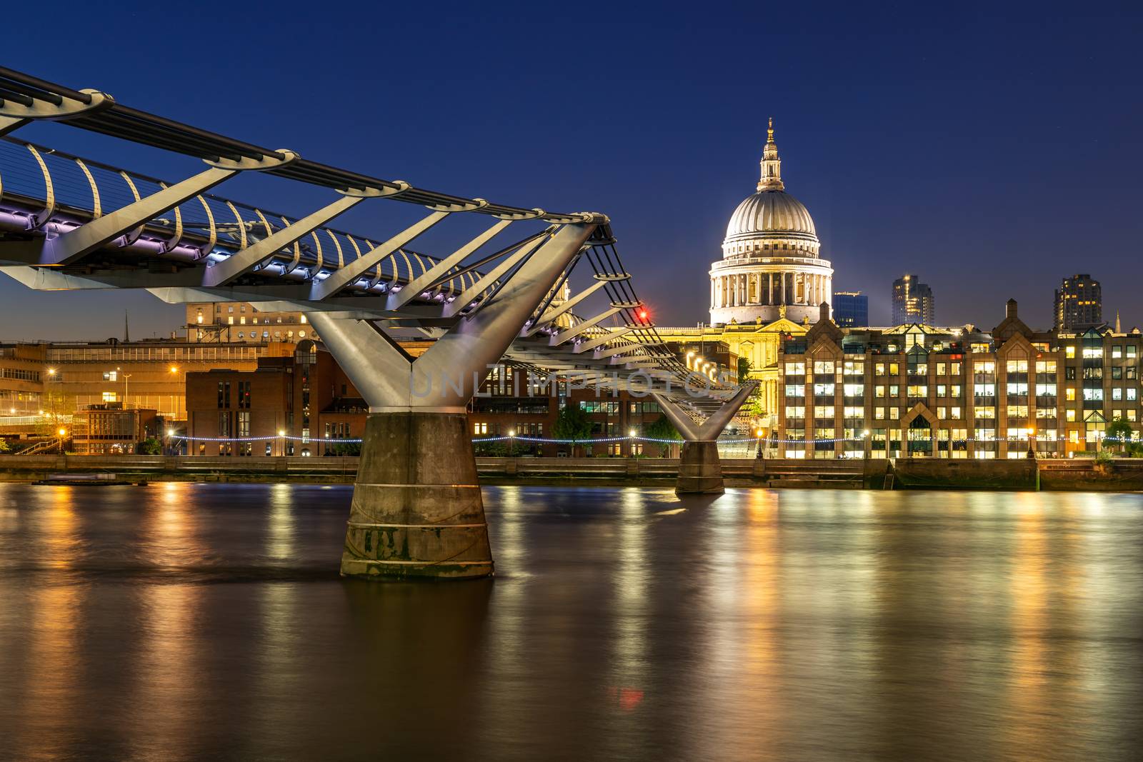 St paul cathedral with millennium bridge  by vichie81