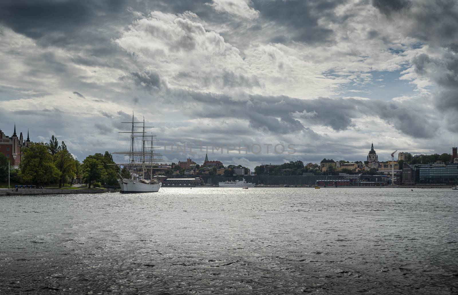 Old Vessel on the port in Stockholm by sergiodv