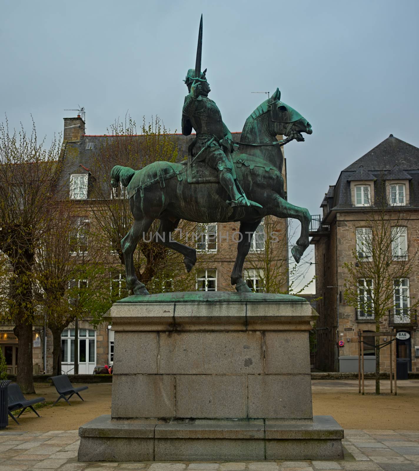 Horse rider on pedestal with sword