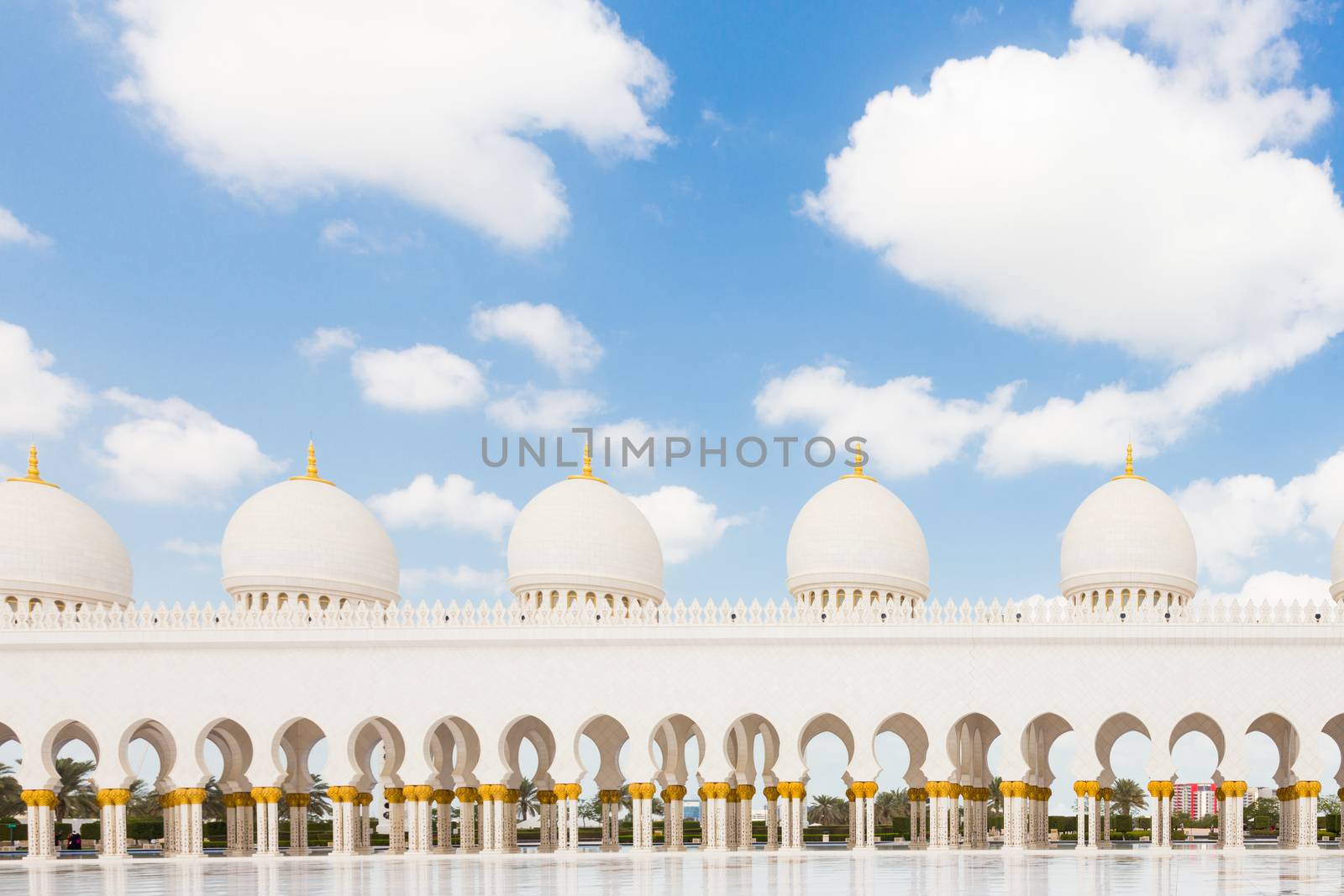 Sheikh Zayed Grand Mosque in Abu Dhabi, the capital city of United Arab Emirates by kasto