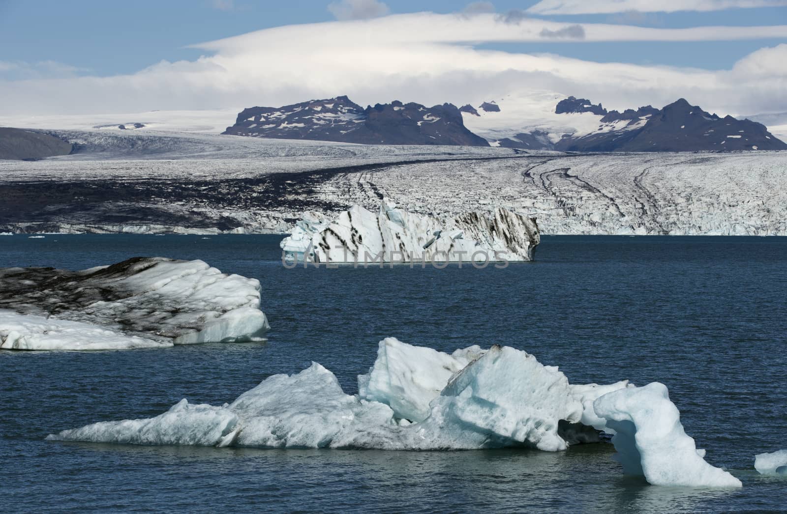 Iceberg Lagoon Jokulsarlon Iceland Filled With Glacial Icebergs