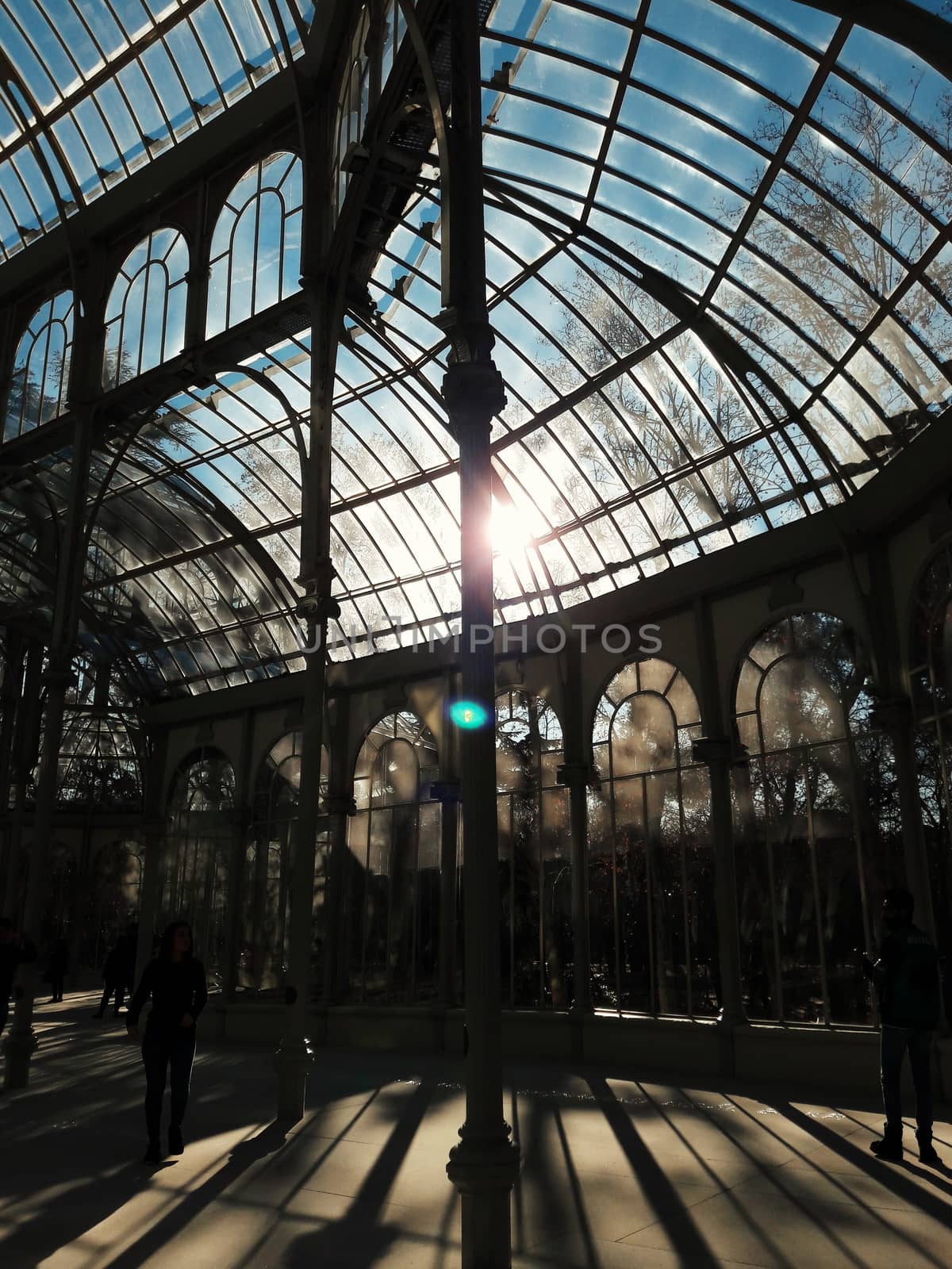 Madrid Glass