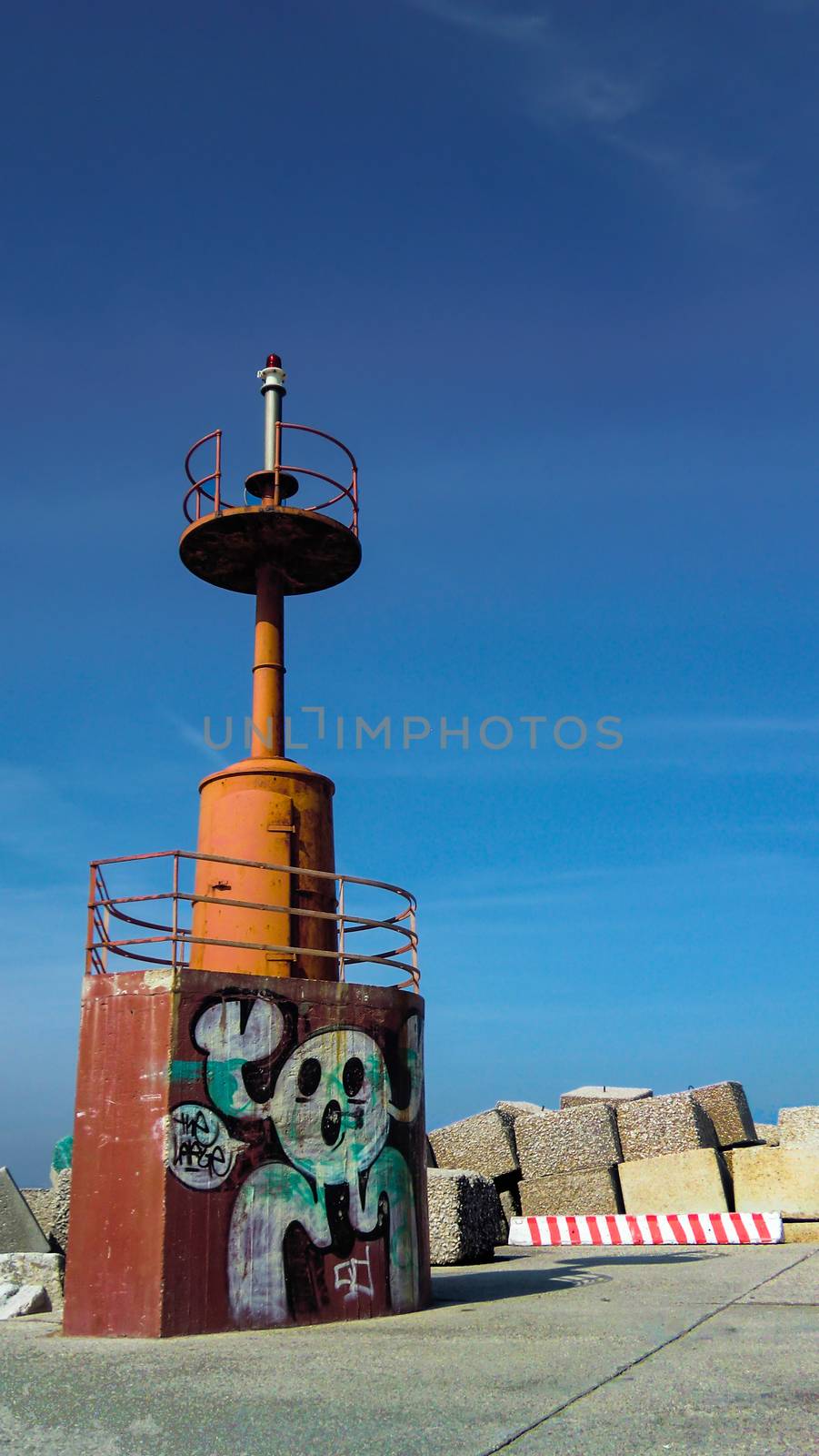The lighthouse of dreams and desires by pippocarlot