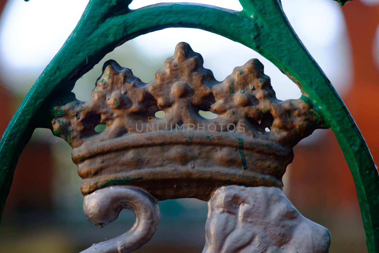 Metal lion with a crown from Pamplonas coat of arms present in many public fences