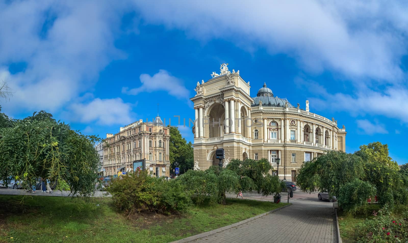 Odessa Opera theatre panoramic view by Multipedia