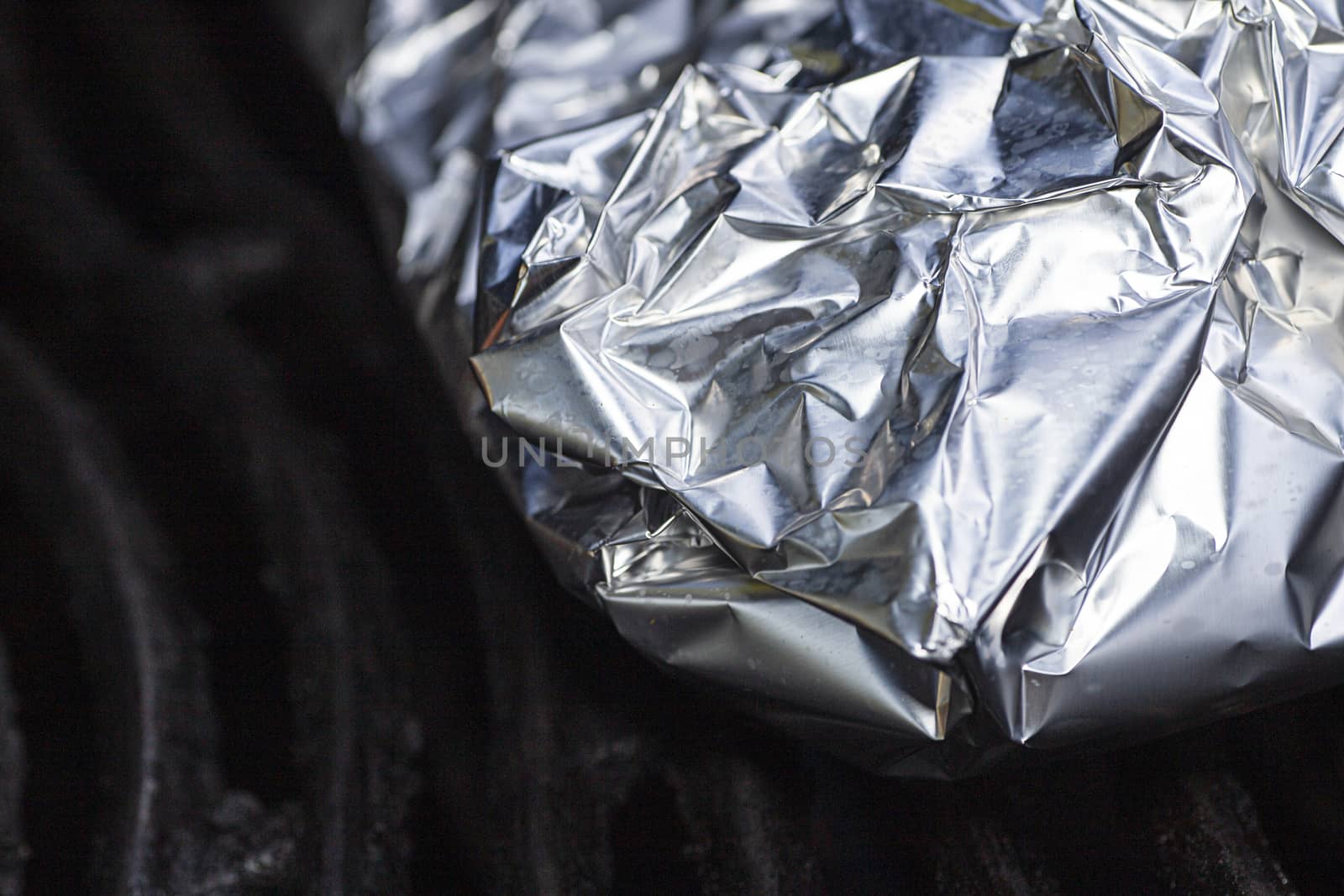 Tin foil on BBQ by mypstudio