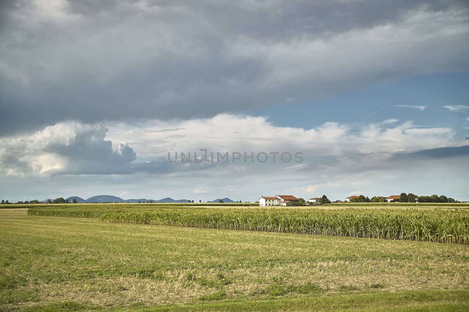 The countryside and the thunderstorm by pippocarlot